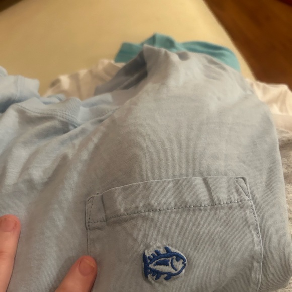 Bundle of Large shirts (Polo, Vineyard Vines, Fish Hippie) - Picture 8 of 8